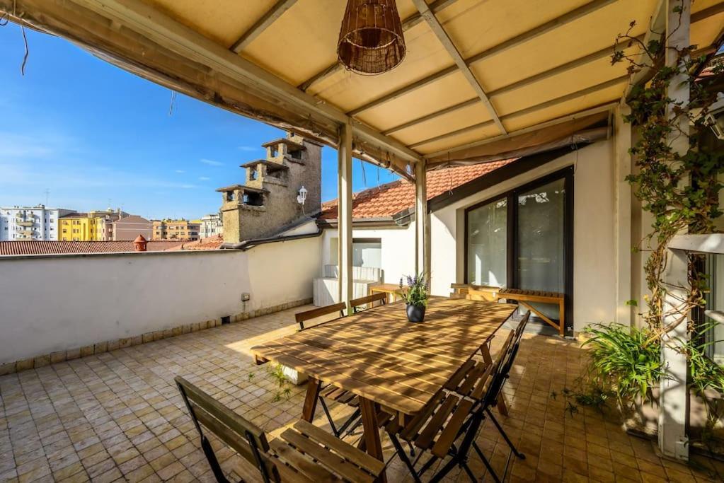 Appartement Buenos Aires' Nest - 10 Minutes From Duomo With Terrace à Milan Extérieur photo